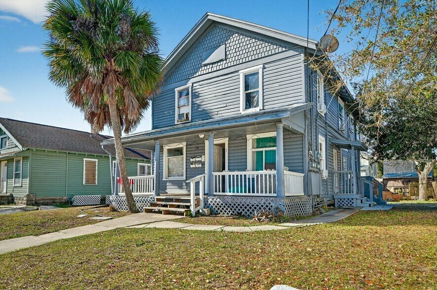 More Photos Of 26 S Hollywood Ave, Daytona Beach Apartments For Sale