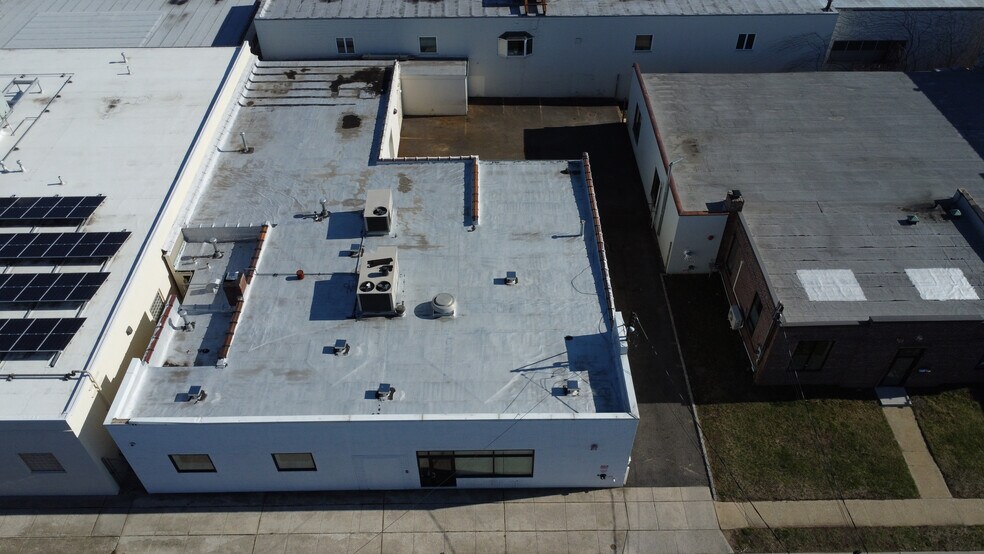 More Photos Of 169 Liberty Ave, Mineola Office For Sale