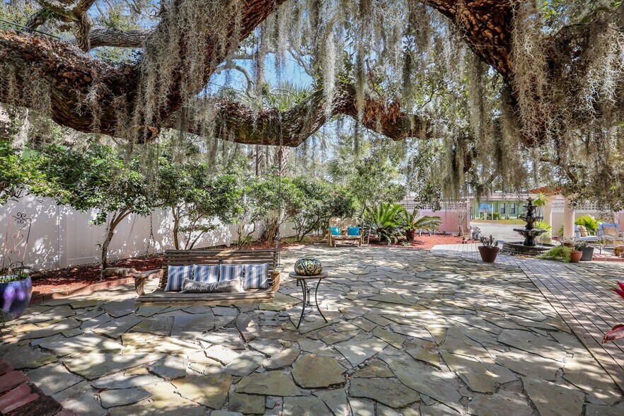 More Photos Of 24 Van Horne Ave, Tybee Island Hospitality For Sale