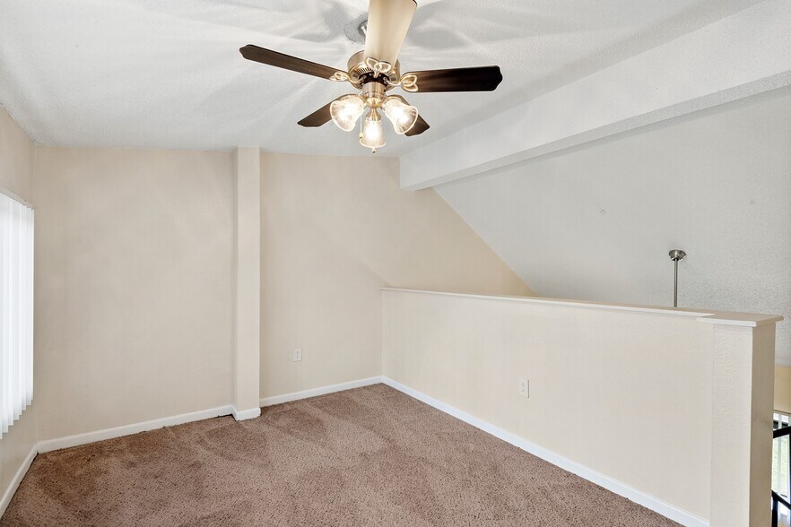 More Photos Of 1250 E 113th Ave, Tampa Apartments For Sale