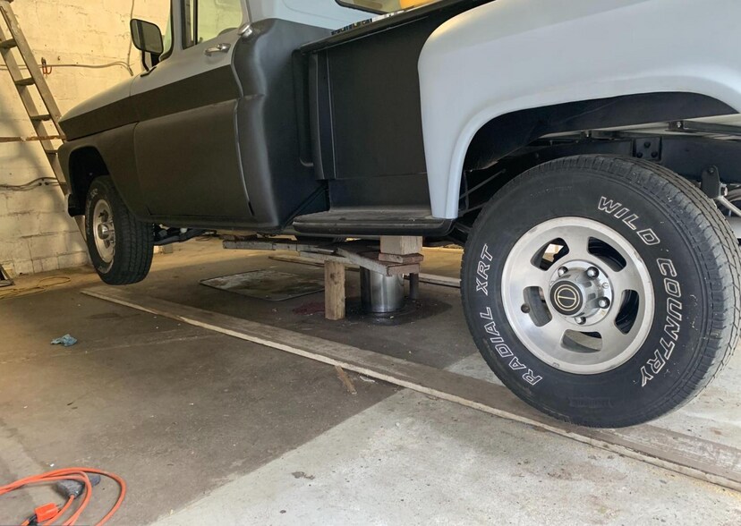 More Photos Of 2712 Sparrows Point Rd, Baltimore Light Manufacturing For Sale