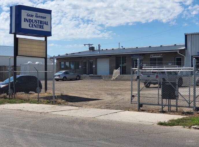 Primary Photo Of 509 Gray Av, Saskatoon Warehouse For Lease