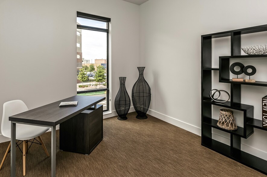 More Photos Of 1415 Cuming St NE, Omaha Apartments For Lease