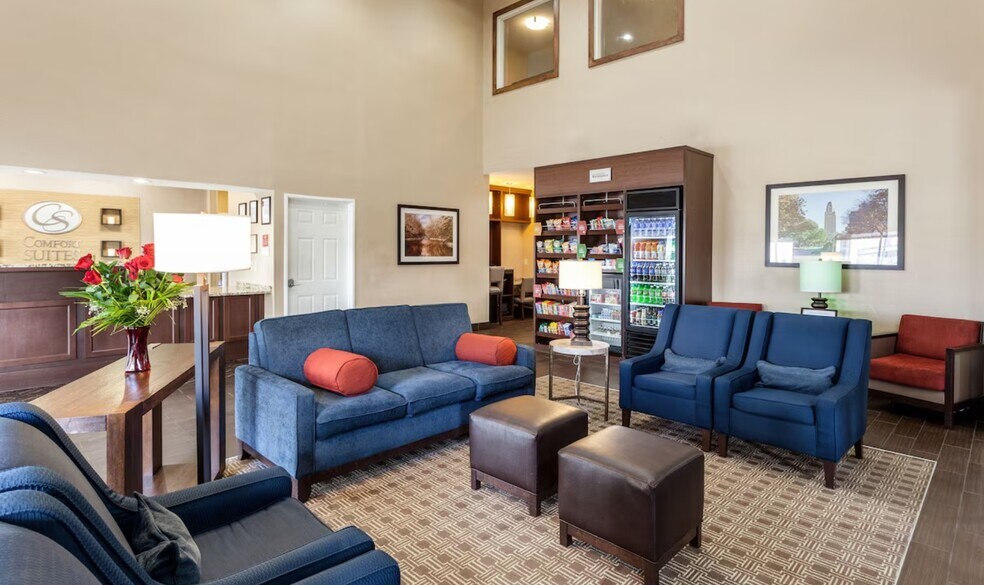 More Photos Of 4231 Industrial Ave, Lincoln Hotel For Sale