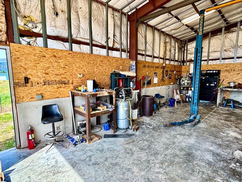 More Photos Of 3 Two Boys Ln, Plains Warehouse For Sale