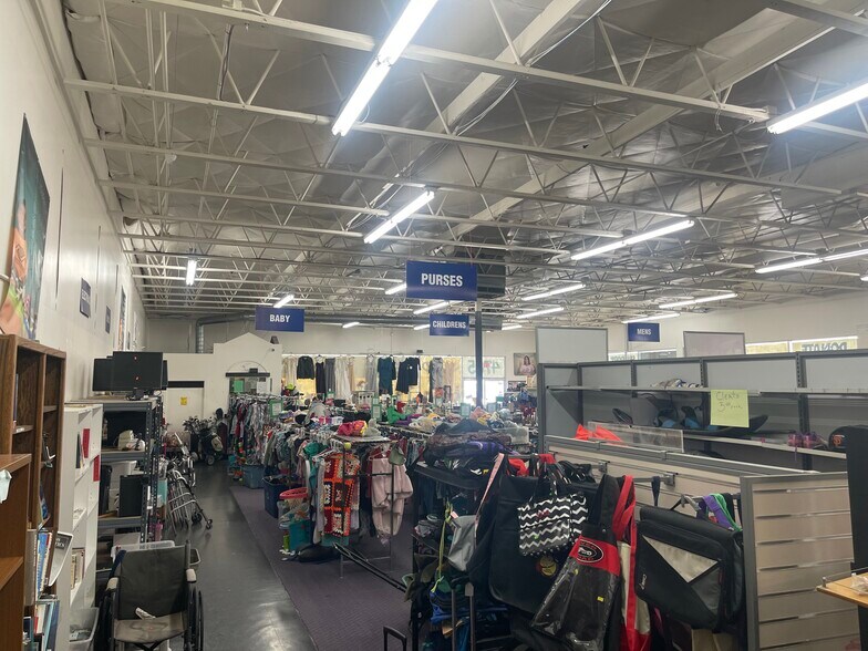 More Photos Of 4705 Highway 95, Bullhead City Fort Mohave Freestanding For Lease