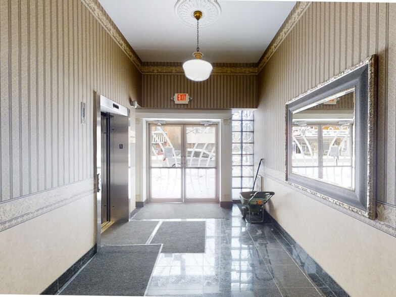 More Photos Of 818 State St, Erie Storefront Retail Office For Sale