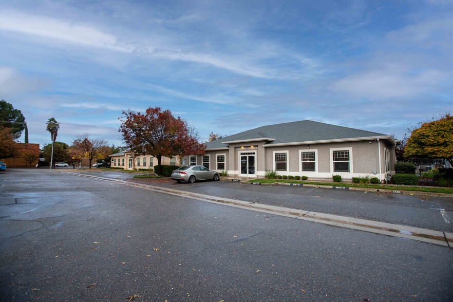 Primary Photo Of 3320 Churn Creek Rd, Redding Office For Sale