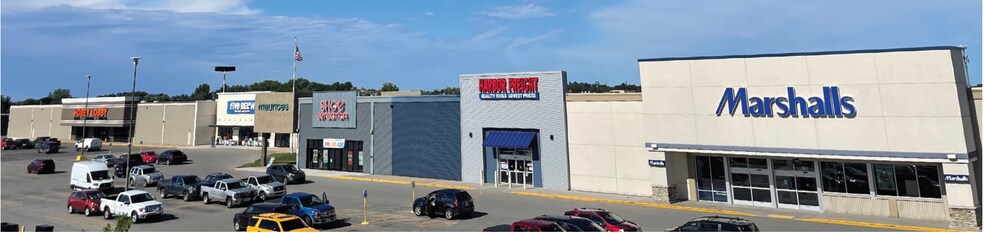 More Photos Of 301 N Lincoln Rd, Escanaba Unknown For Lease