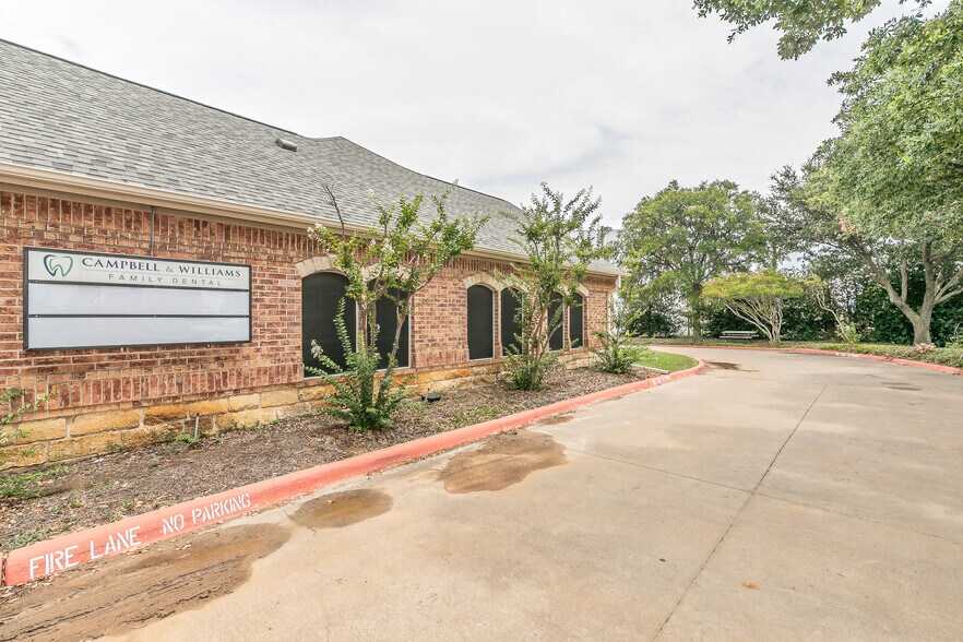 More Photos Of 2014 Justin Rd, Highland Village Medical For Lease