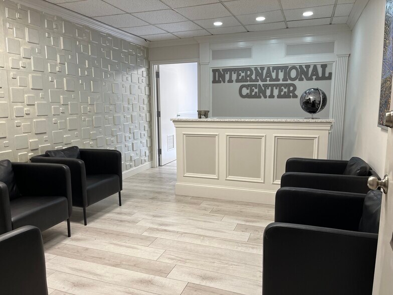 More Photos Of 14332-14430 Richmond Hwy, Woodbridge Unknown For Lease