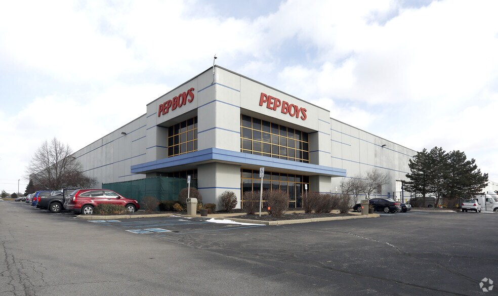 Primary Photo Of 807 Perry Rd, Plainfield Warehouse For Lease