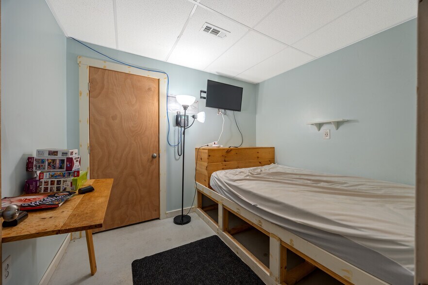 More Photos Of 4 Shearer St, Palmer General Retail For Sale