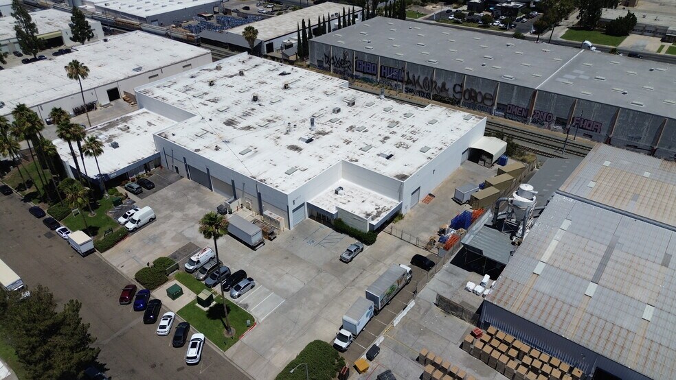 More Photos Of 1327-1375 Fayette St, El Cajon Manufacturing For Lease