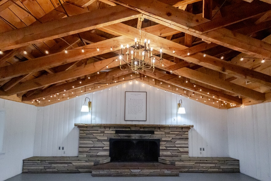 More Photos Of 6385 W White Mountain Blvd, Lakeside Lodge Meeting Hall For Sale