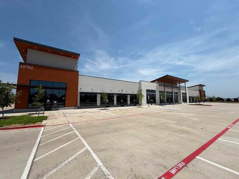 More Photos Of 10702 Coit Rd Rd, Frisco Unknown For Lease