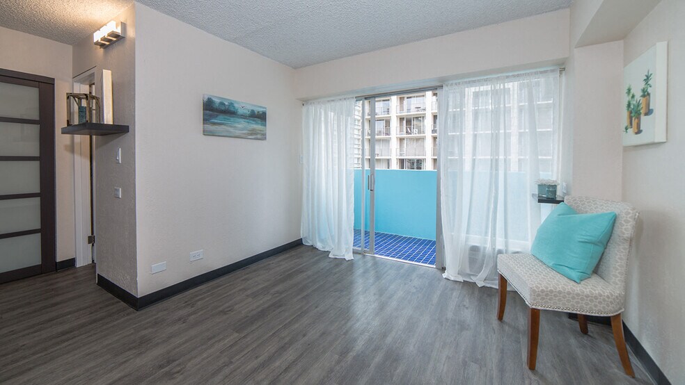 More Photos Of 441 Walina St, Honolulu Apartments For Sale