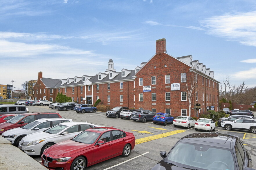 More Photos Of 451 Andover St, North Andover Medical For Sale