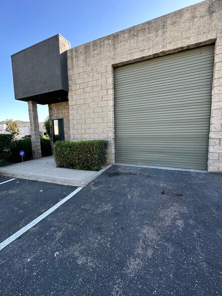 More Photos Of 42274 Rio Nedo, Temecula Manufacturing For Lease