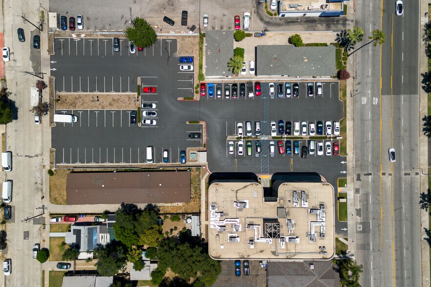 More Photos Of 2150 N Waterman Ave, San Bernardino Medical For Lease