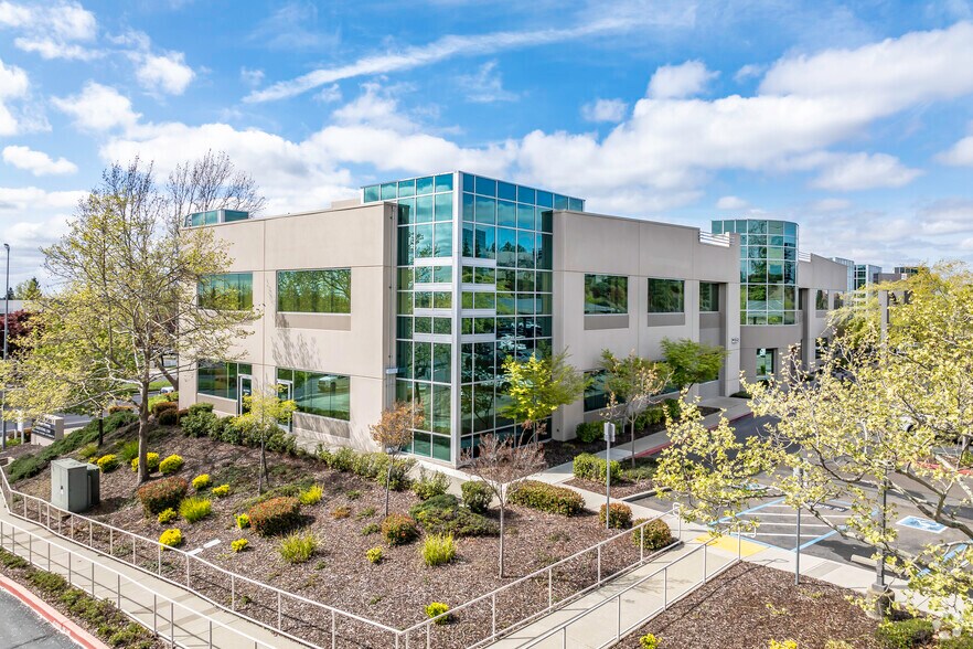 More Photos Of 2251 Douglas Blvd, Roseville Office For Lease