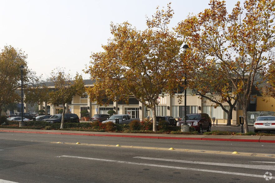 More Photos Of 3533-3547 Mt. Diablo Blvd, Lafayette Unknown For Lease