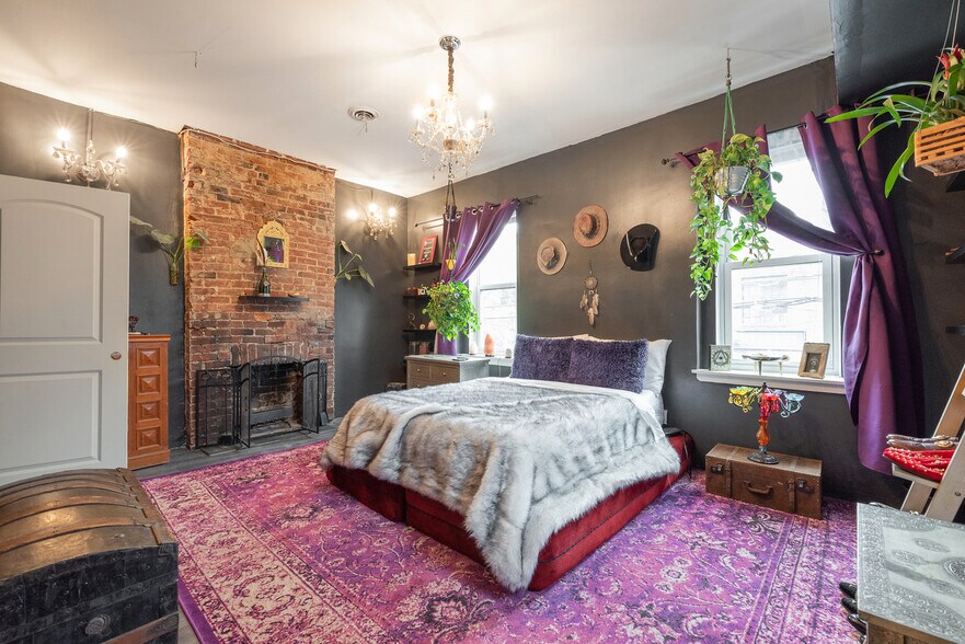 More Photos Of 2200 E Main St, Richmond Storefront Retail Residential For Sale