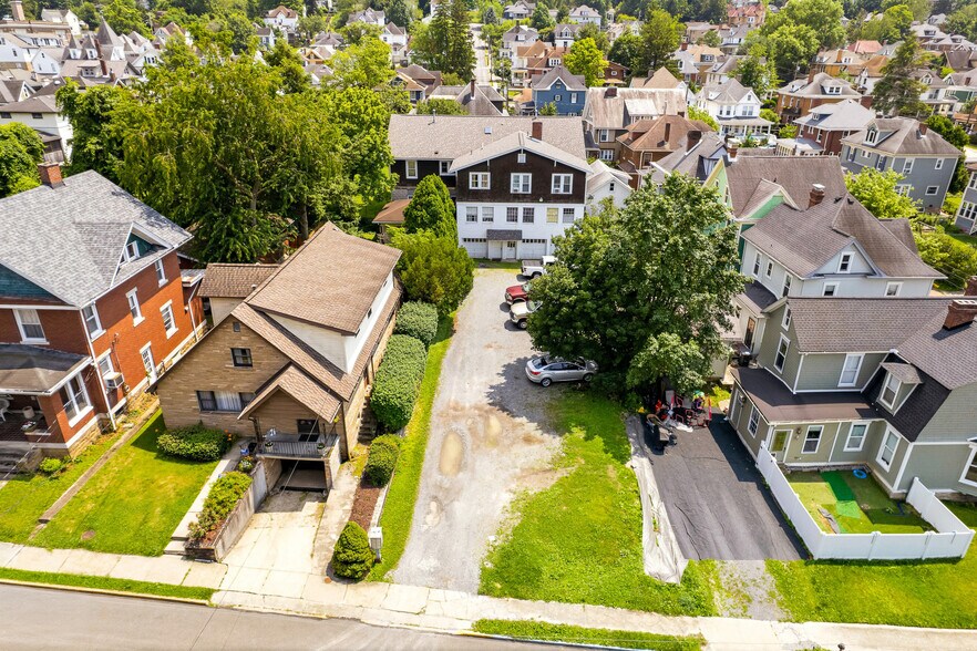 More Photos Of 320 Watts St, Morgantown Apartments For Sale