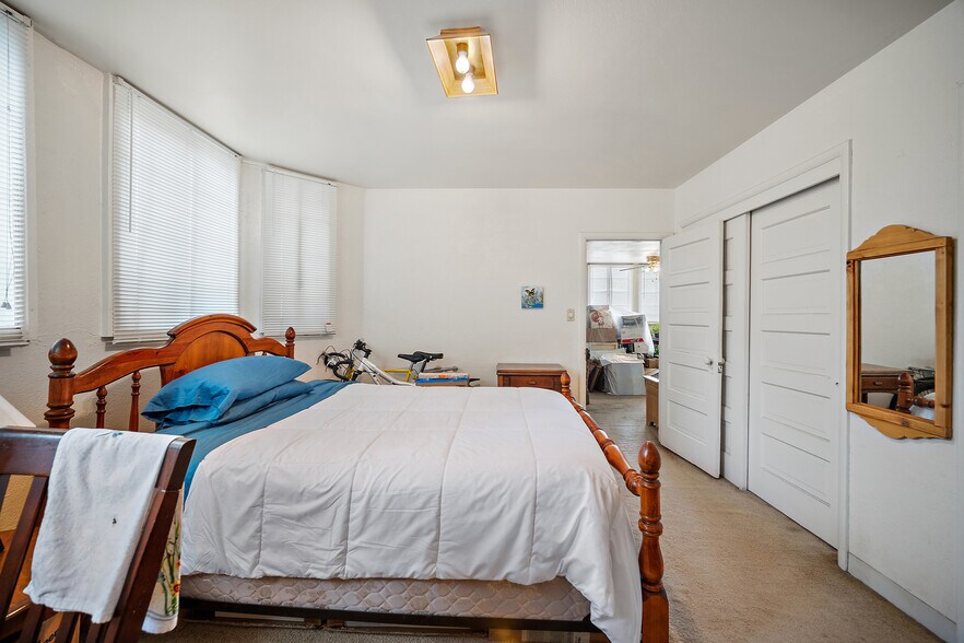 More Photos Of 1518 N Wahsatch Ave, Colorado Springs Apartments For Sale