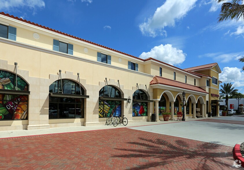 More Photos Of 125-131 N Orlando Ave, Winter Park General Retail For Lease