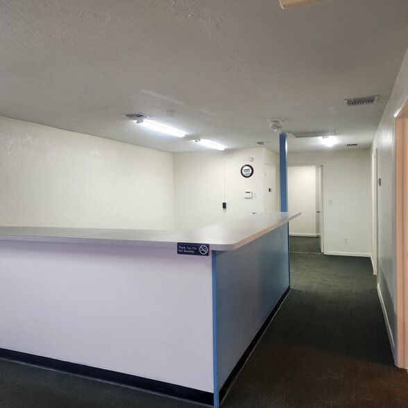 More Photos Of 1518 SE 46th Ln, Cape Coral Office For Sale