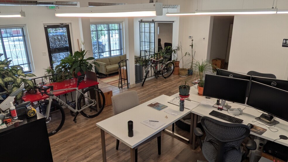 More Photos Of 2842 W 44th Ave, Denver Storefront For Lease