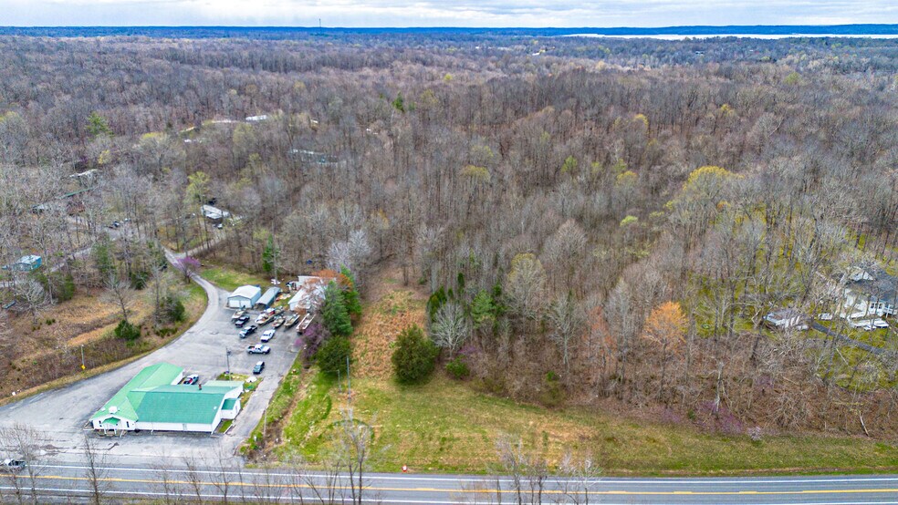 More Photos Of 6641 US Highway 62 W, Kuttawa Flex For Sale