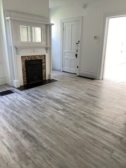 More Photos Of , Cincinnati Multifamily For Sale