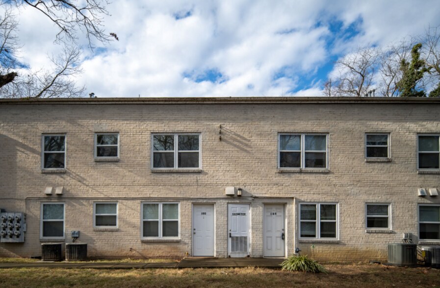 More Photos Of 313-319 2nd Ave, Quantico Apartments For Sale