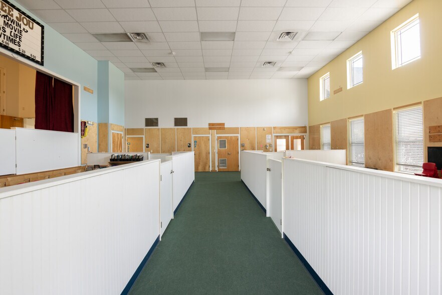 More Photos Of 1224 Old Cherokee Rd, Lexington Daycare Center For Sale