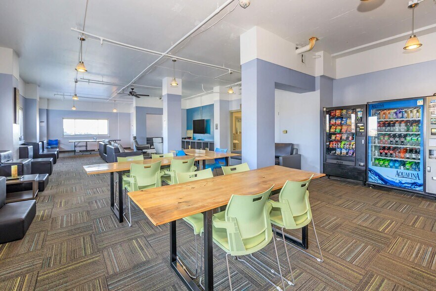 More Photos Of 320 N 22nd St, Omaha Apartments For Sale