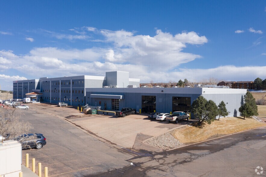 More Photos Of 555 Zang St, Lakewood Office For Sale