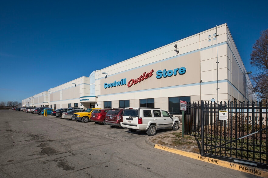 Primary Photo Of 1800-1850 N Corrington Ave, Kansas City Warehouse For Lease