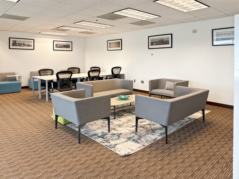 More Photos Of 303 Twin Dolphin Dr, Redwood City Coworking Space