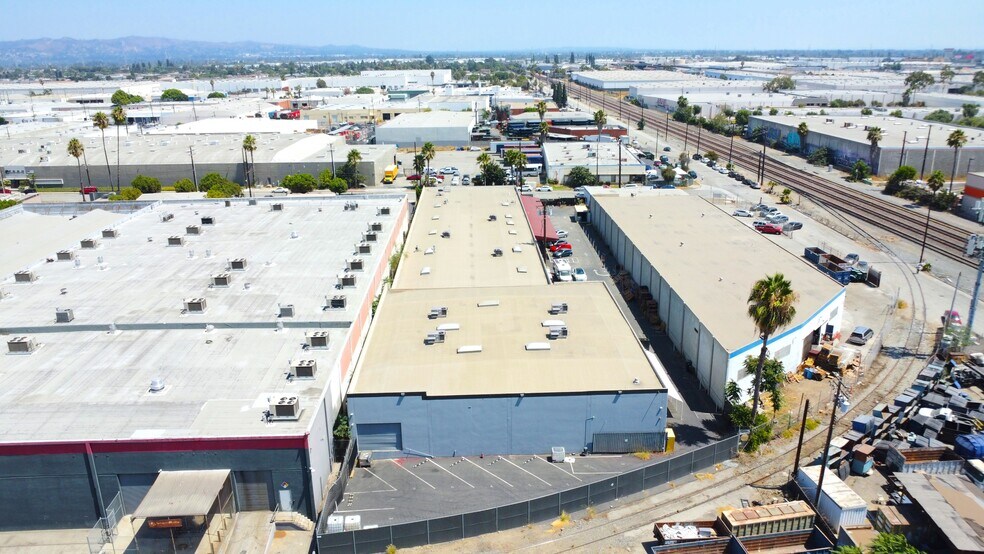 Primary Photo Of 3019 Vail Ave, Commerce Manufacturing For Sale