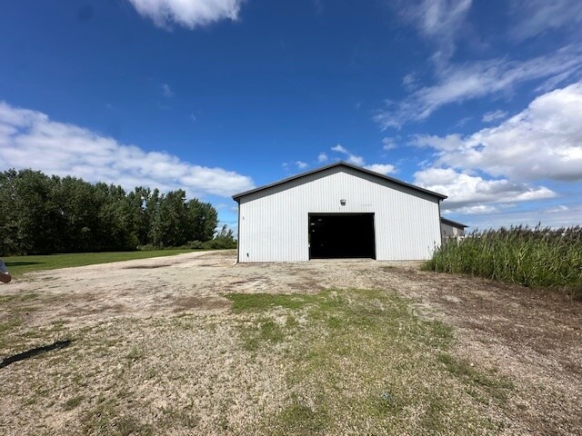 More Photos Of 1133 Flightway Dr, De Pere Manufacturing For Lease