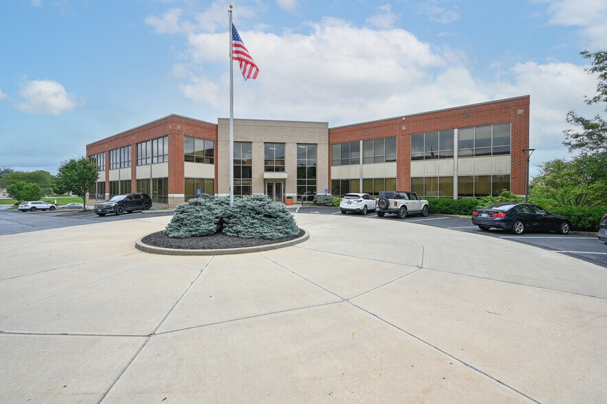 Primary Photo Of 4755 Lake Forest Dr, Blue Ash Office For Lease