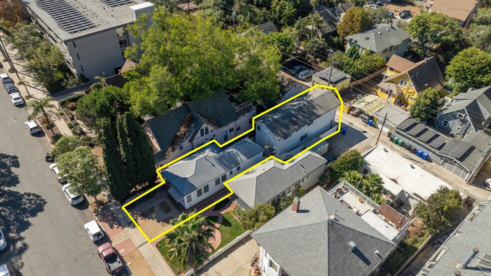 More Photos Of 3552 Front St, San Diego Apartments For Sale