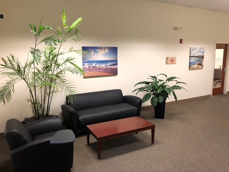 More Photos Of 3855 Colonel Glenn Hwy, Beavercreek Loft Creative Space For Lease