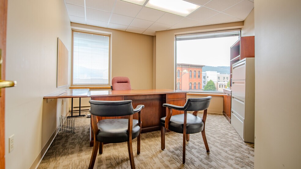 More Photos Of 300 Market St, Williamsport Bank For Lease