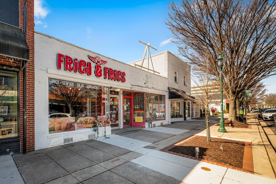 More Photos Of 13 W Allegheny Ave, Towson Storefront For Sale