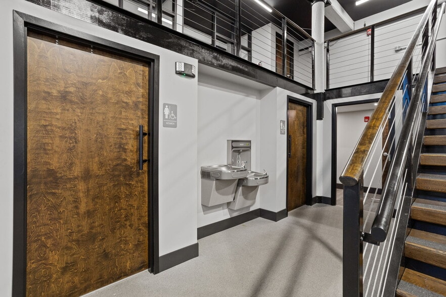 More Photos Of 300 South St, Simpsonville Apartments For Sale