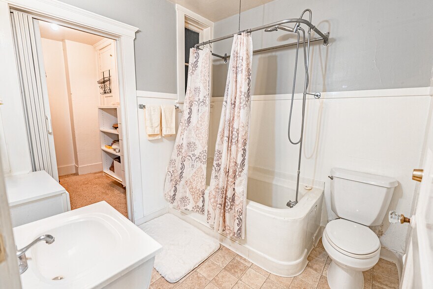 More Photos Of 128 Kalmia St, San Diego Apartments For Sale