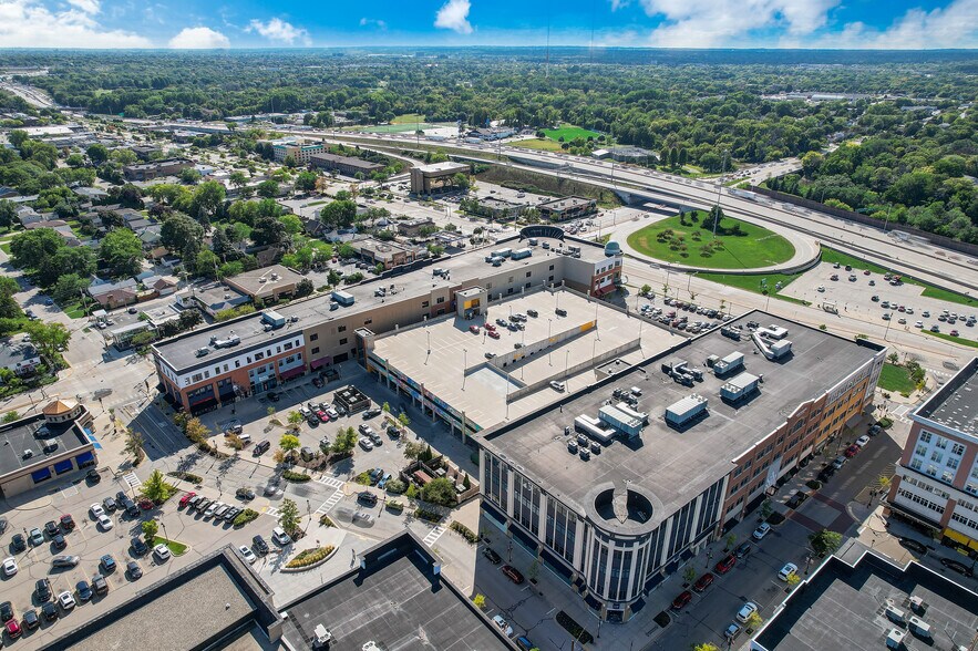 More Photos Of 500 W Silver Spring Dr, Glendale Coworking Space
